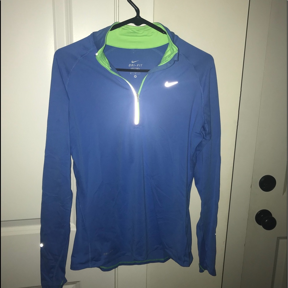 Nike dry fit pullover